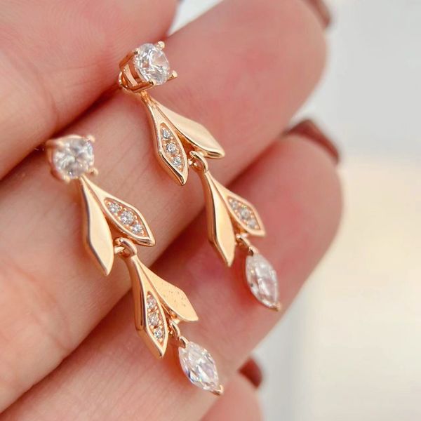 

high grade leaves, diamonds, ladies' earrings, fashion designers, earrings, girls' valentine's day gifts, luxury jewelry fact, Golden;silver
