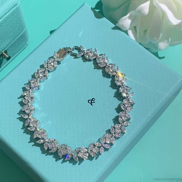 

luxurys designers bracelets for women charm bracelet trendy fashion elegant string of beads party diamond jewelry gift wholesale birthday gi, Silver