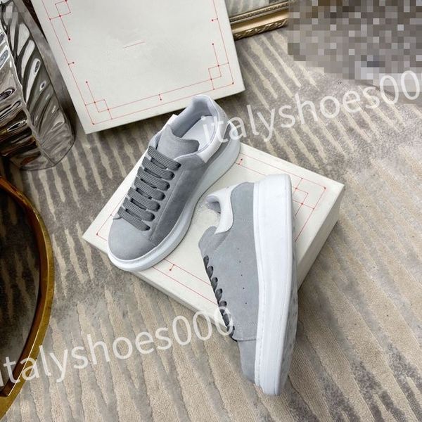 

2023 new luxurys thick soled casual shoes designer shoe women travel lace-up sneaker fashion lady running trainers platform men gym sneakers, Black