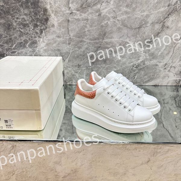 

luxury designer sneakers casual shoe leather lace up men fashion platform white black mens womens espadrilles sports trainer
