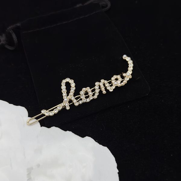 

2023 luxury hairpin designer hair accessories channel headwear women brand simple design headband leisure hairclips fashion hair clips elega