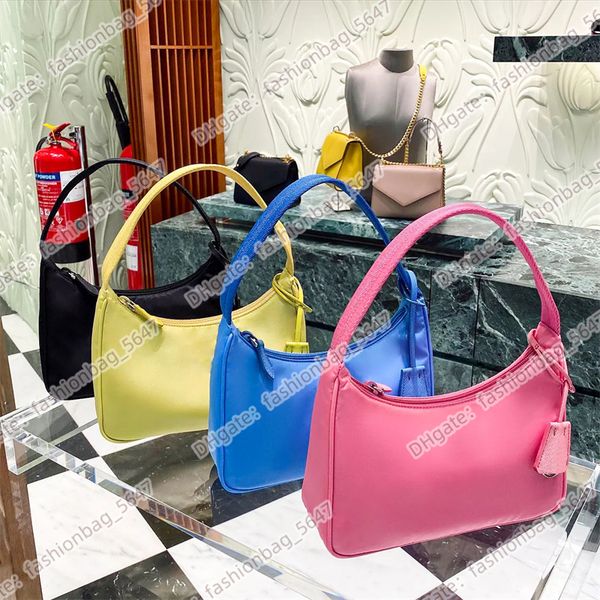 

luxurys designer bags hobo purses nylon lady handbag man womens handbags crossbody shoulder wholesale brand fashion wallet bag