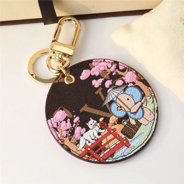 

leather round keychains designer key chains men women couple portachiavi carabiner lover car keychain bags pendant keyrings buckle rings, Silver