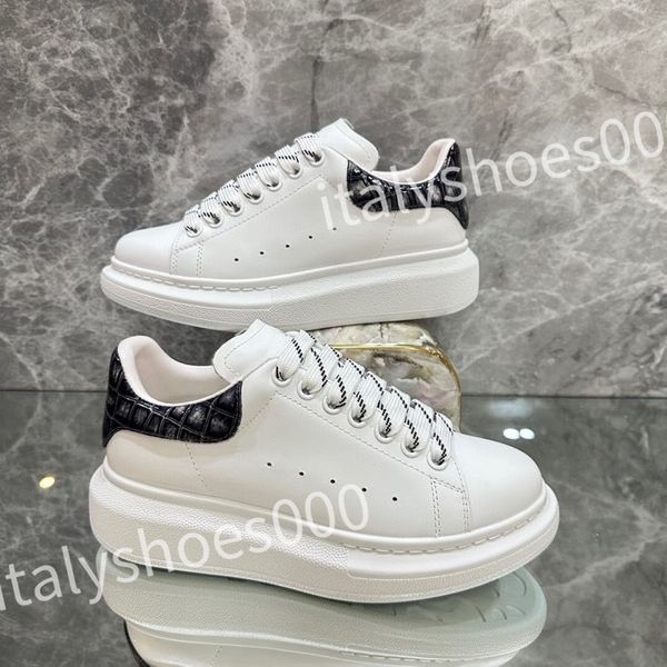 

new luxurys fashion shoes white black dream sneaker womens and mens rubber sole soft calfskin leather lace-up trainers