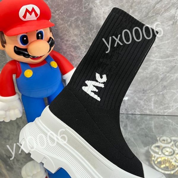 

2023 new luxury casual shoe four season white sports women's and men's casual board shoes kinds of comfortable all cow leather, Black