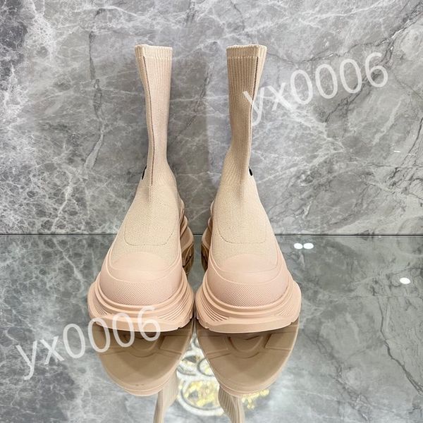 

new casual shoe four season white sports women's and men's casual board shoes kinds of comfortable all cow leather, Black