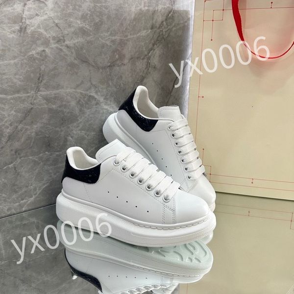 

2023 new luxurys casual shoes small white shoes lovers' letters flat bottom lace up board shoe men's and women's sports low, Black