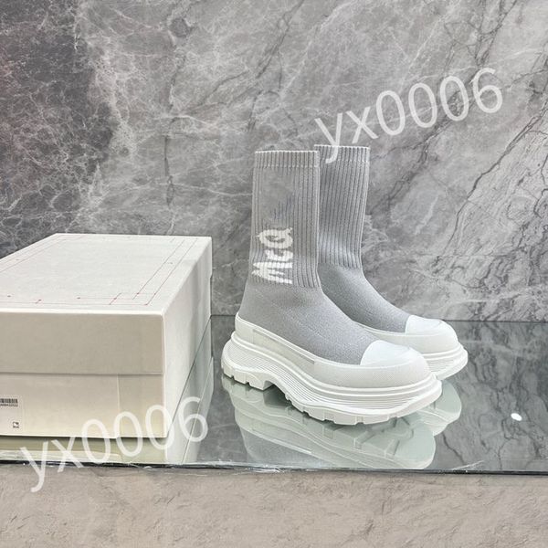 

luxurys casual shoes four season white sports women's and men's casual board shoes kinds of comfortable all cow leather, Black