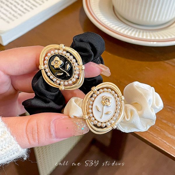 

fashion blogger designer jewelrg french rose pig large intestine ring hair ring high grade autumn and winter headrope scrunchies hair ties w, Golden;silver