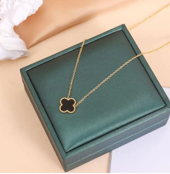 

18k gold plated necklaces luxury designer necklace flowers four-leaf clover cleef fashional pendant necklace wedding party jewelry, Silver