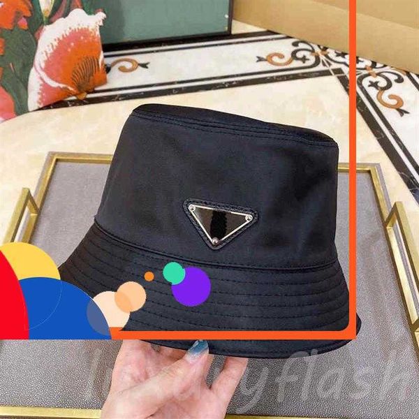 

8t Hat Casquette Designer Stars with The Same Casual Outing Flat-top Small Brimmed Hats Wild Triangle Standard Ins Ba324N9983, Blue