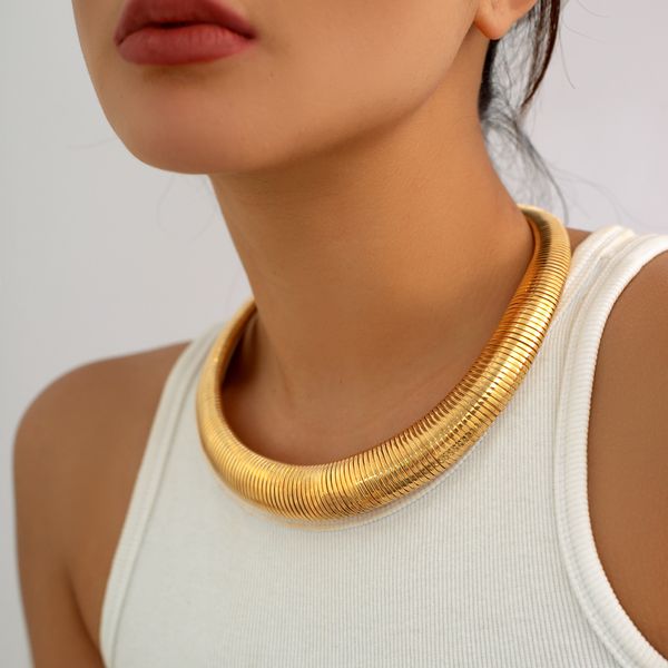 

european multi-layer collar choker women iron punk gold necklace geometric dress party snake bone chains necklaces jewelry accessories, Golden;silver