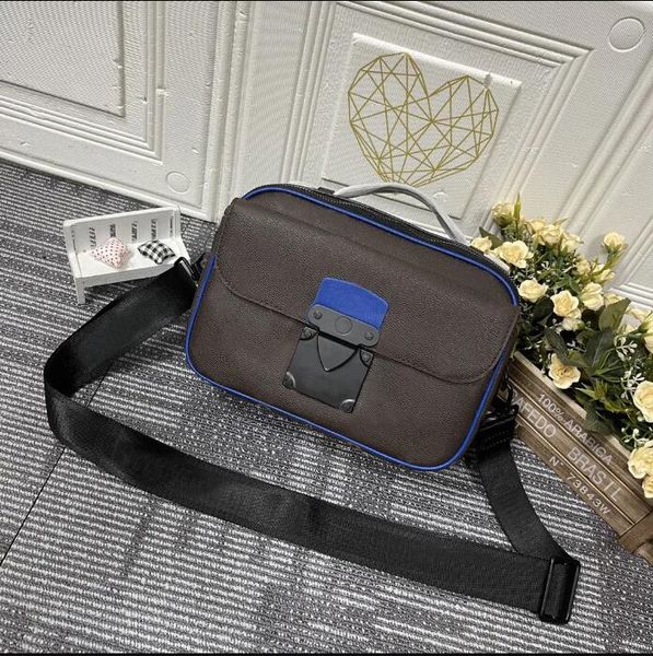 

designer womens shoulder bag luxury s lock handbags brown flower letters macassar messenger bags quality leather envelope purses ladies fash