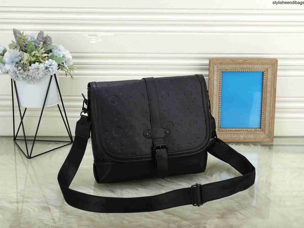

stylisheendibags fashion shopping satchels classic men messenger bag cross body luxury designer purses elling crossbody satchel envelope wal