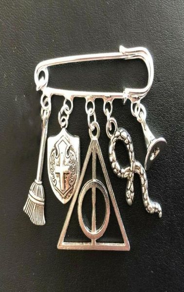 

vintage silver charm magic hat triangle knot shield cross brooches for women brooch pin tassel boho jacket dress coat bag jewelry3354579, Gray
