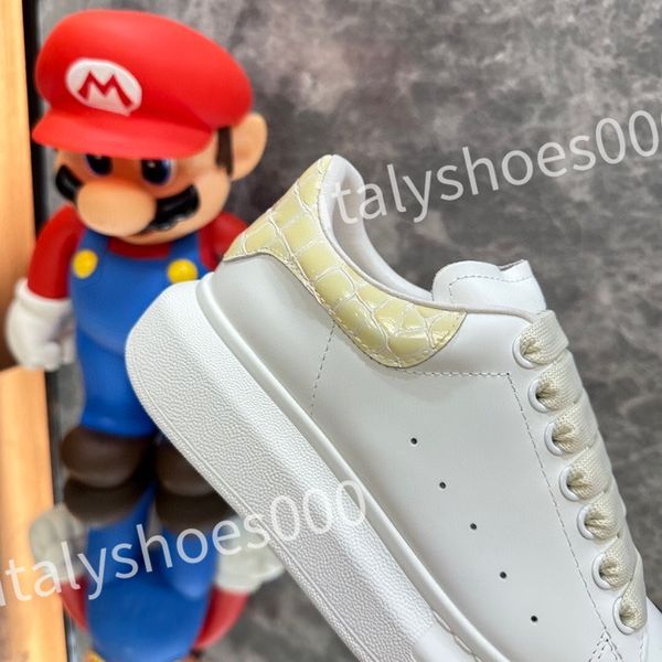 

new fashion shoe white black dream sneaker womens and mens rubber sole soft calfskin leather lace-up trainers