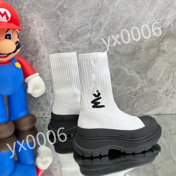 

2023 luxury casual shoe four season white sports women's and men's casual board shoes kinds of comfortable all cow leather, Black