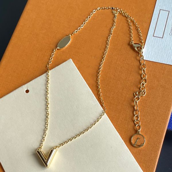 

designer jewelry women pendant necklaces inverted triangle letter brand jewelry mens womens trendy chains for men, Silver