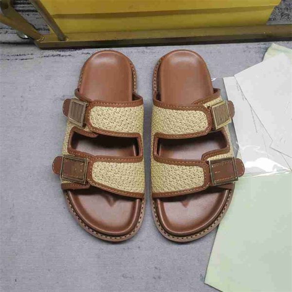 

fashion slippers 2023 fendyity luxury design summer men and women flat shoes thick sole leather rubber letter logo casual cartoon slippers 0, Black