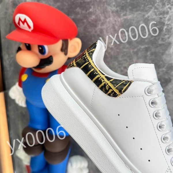

2023 new luxurys casual shoes small white shoes lovers' letters flat bottom lace up board shoe men's and women's sports low, Black