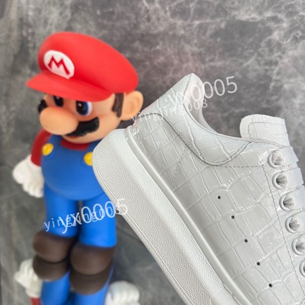

new luxury designer casual shoes men women platform sneakers leather mens and womens outdoor shoe, Black