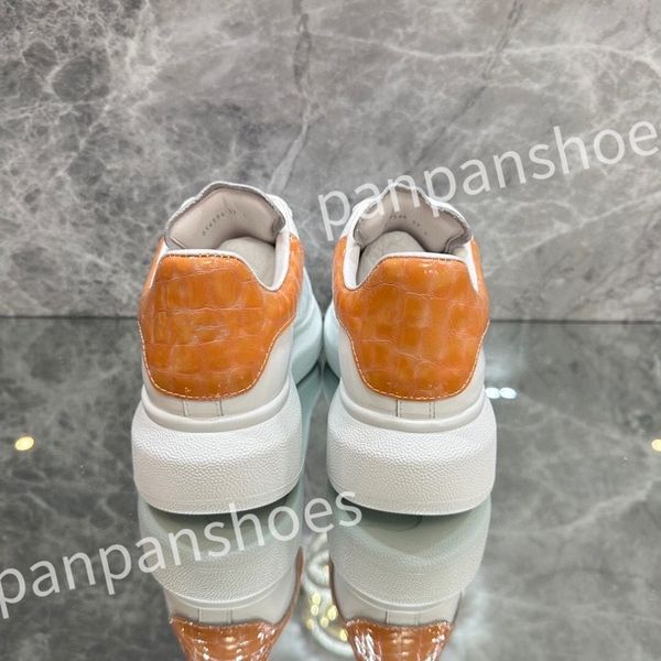 

2023 new luxurys designer sneakers casual shoes leather lace up men fashion platform white black mens womens espadrilles sports trainer