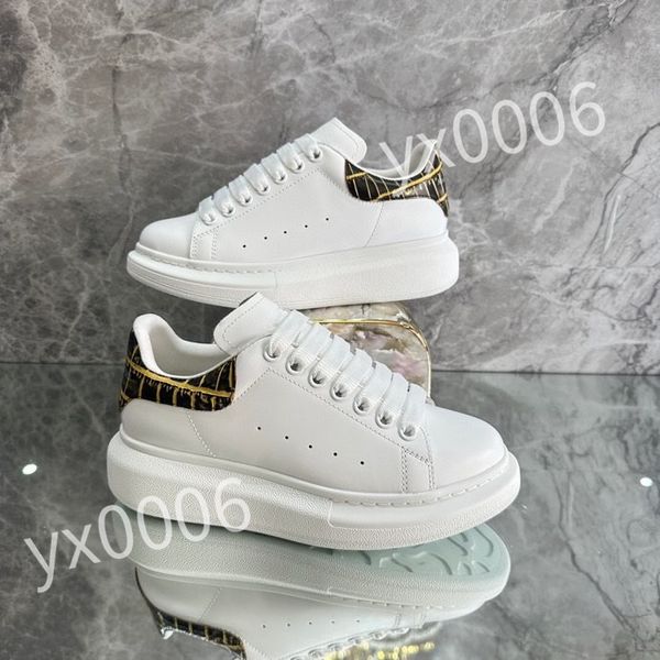 

2023 new luxurys casual shoes small white shoes lovers' letters flat bottom lace up board shoe men's and women's sports low, Black