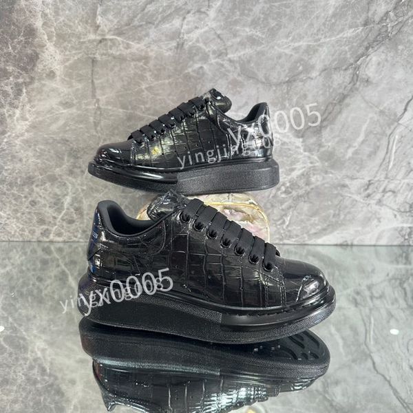 

new luxurys designer casual shoes men women platform sneakers leather mens and womens outdoor shoe, Black