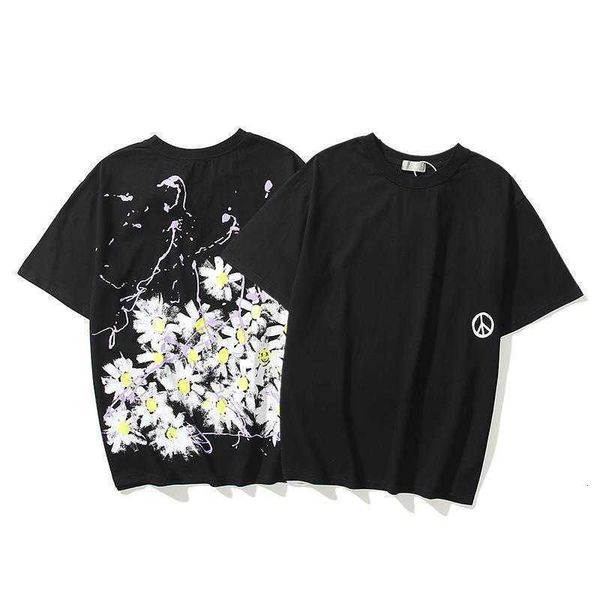 

fashion designer luxury super street brand speckle ink graffiti daisy smiling face men and women couples hand-painted loose short sleeve t-s, White;black
