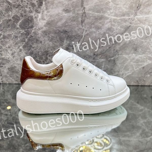 

2023 luxury fashion shoes white black dream sneaker womens and mens rubber sole soft calfskin leather lace-up trainers