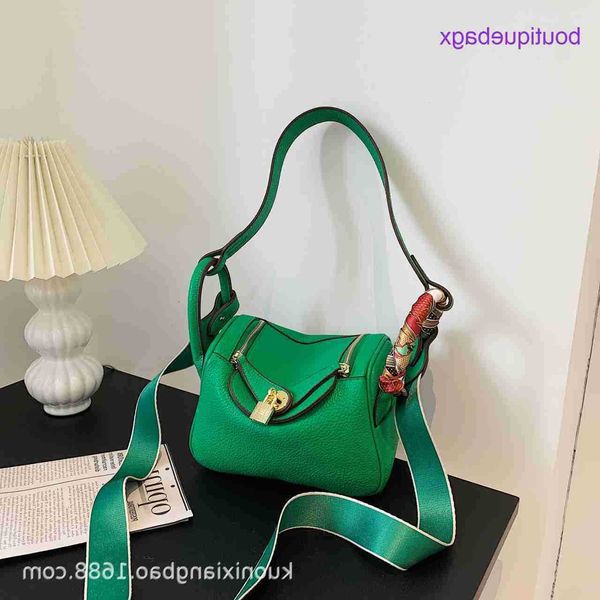 

designer lindi bags h home bag 2023 new versatile litchi lined bag doctor soft leather one shoulder mini pillow portable women'shave re