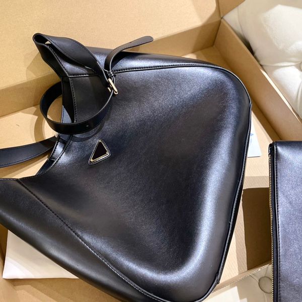 

black handbag crossbody wallet designer prad triangle shoulder bags hobos genuine leather handle adjustable strap zipper closure large capac