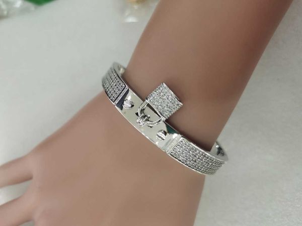 

designer new carti lock copper inlaid zircon bracelet+ring set, Black