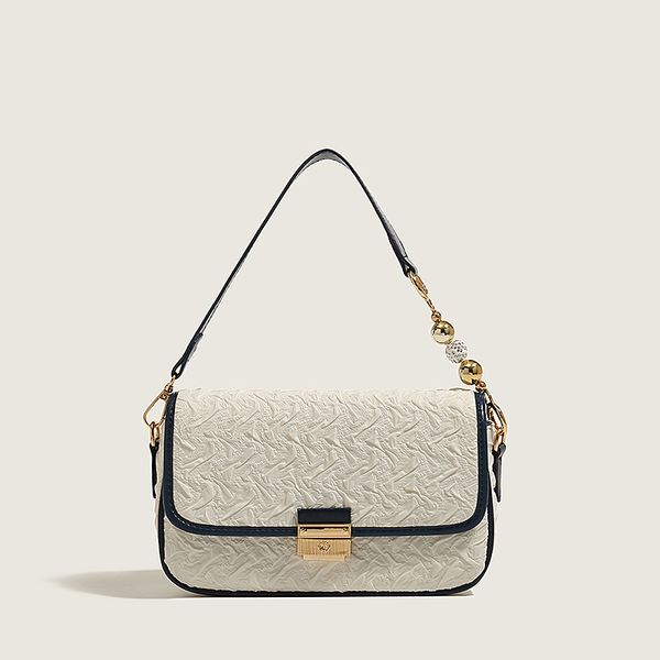 

2023 new single shoulder diagonal straddle chain bag fashion pleated small square bag women's bag c 5430