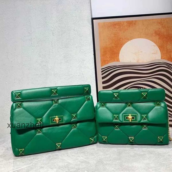

rivet designer women bags medium fashion classic valentino handbag chain shoulder backpack 3d diamond grid women's handheld crossbody g