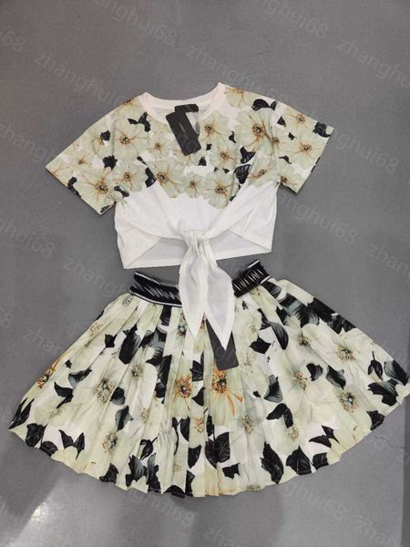 

23ss womens designer clothing skirt set round neck cotton printed ribbon short sleeve t-shirt letter ribbon patchwork pleated half skirt set, White