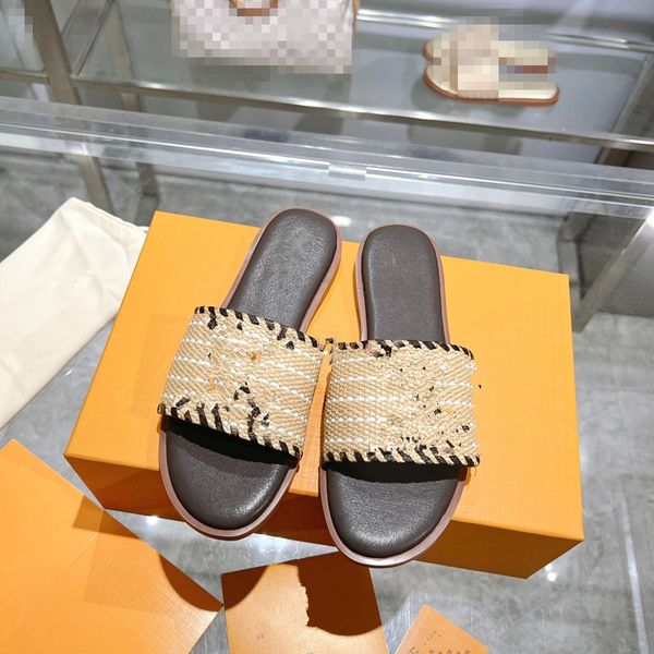 

luxury flat sandals various styles slippers solid color palm print grain bright leather beach casual indoor full set of accessories slippers, Black