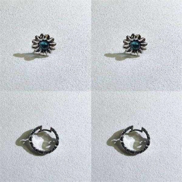 

2023 gujia letter g family female classic carved old and versatile thai silver couple earrings, Golden