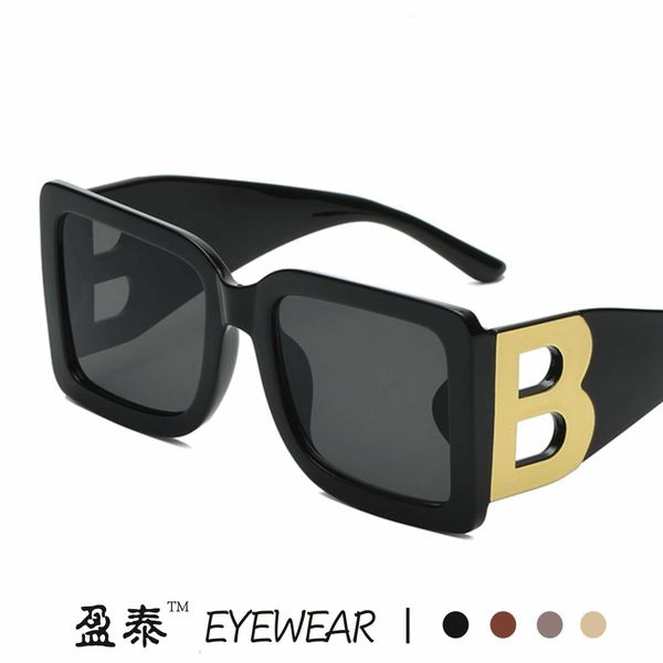 

wholesale of new fashion big frame men's and women's online popular street sunglasses, White;black