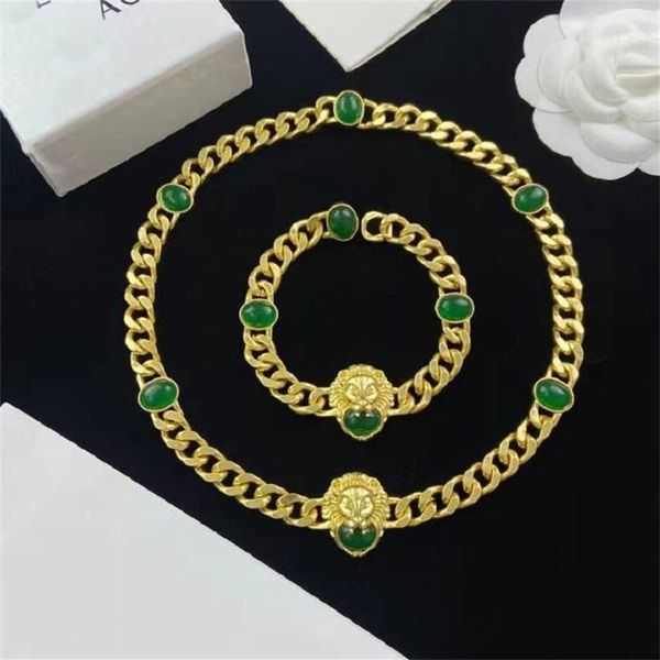 

2023 gujia twisted lion head egg green water diamond necklace brass material versatile collar chain, Silver