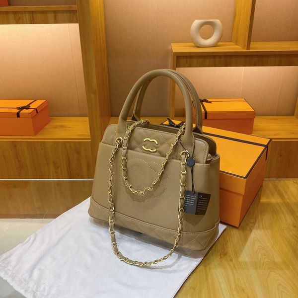 

2023 shoulder bags mens fashion handbags leather outdoor messenger bags qwertyui879 luxury designer tote bag man's camera bagss bright