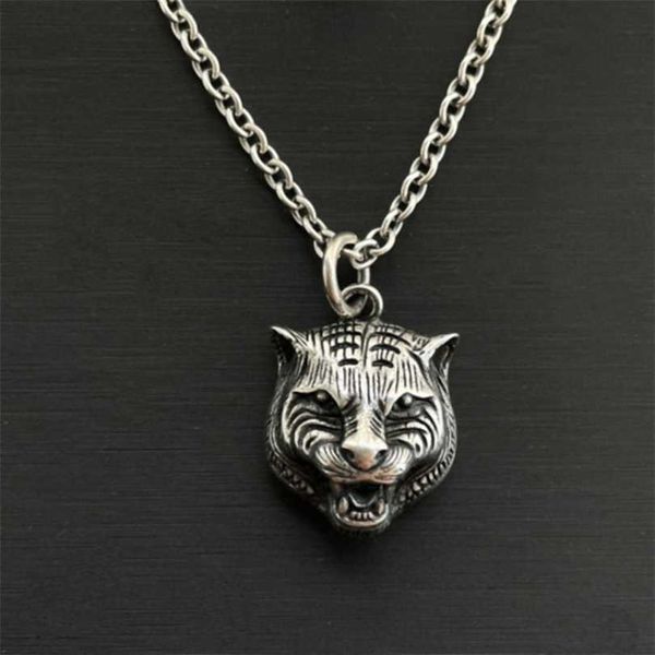

2023 gujia 925 silver old tiger necklace personalized zodiac animal head hanging pieces for men and women
