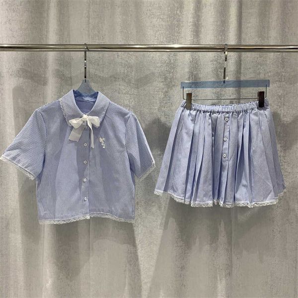 

fashion classic two piece set womens summer lace lining short-sleeved shirt a version pleated half-body skirts sets designer tracksuit women, White