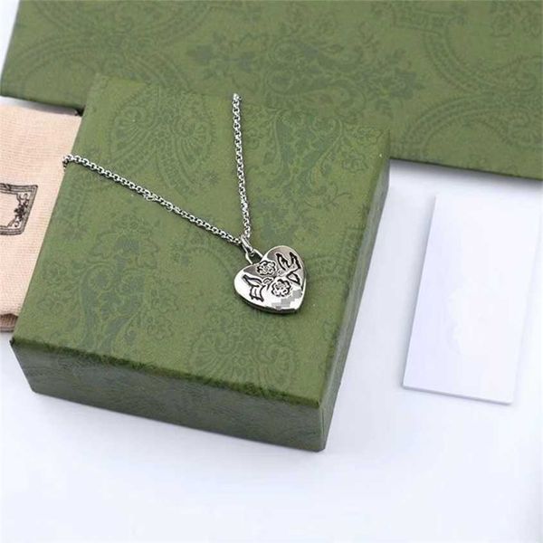 

2023 gujia s925 sterling silver tiger head fashion love fearless flying bird heart necklace hip hop versatile couple neckchain