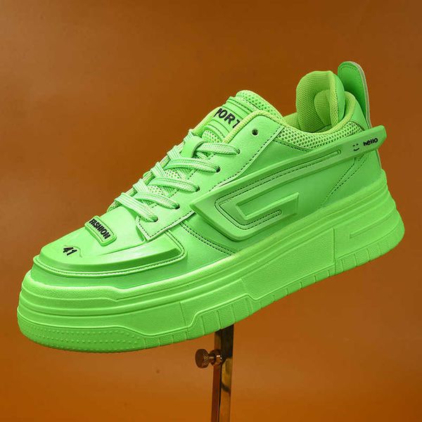 

men's fashion sneakers green white black casual shoes versatile thick sole board trainers new arrival