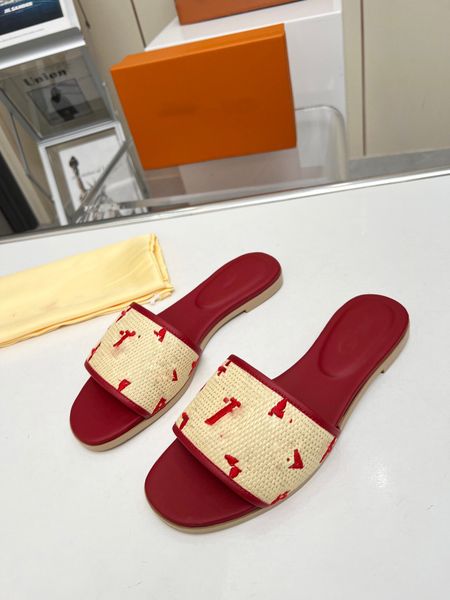 

slipper revival flat mules leather shoes 2023 women slides sandals designer black pink silver gold waterfront brown white shoes