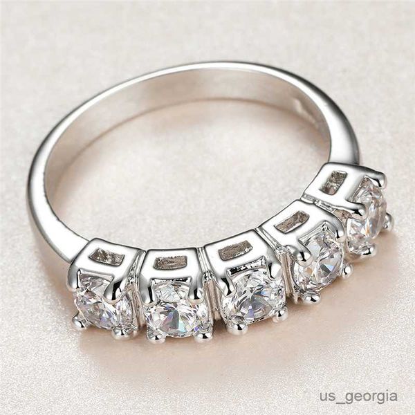 

band rings luxury female white crystal stone ring charm silver color wedding rings for women dainty bride round zircon engagement ring r2306