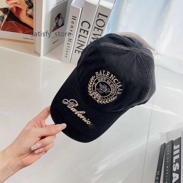 

fashion designer baseball cap couple autumn winter warm cotton letters casquette, Blue;gray