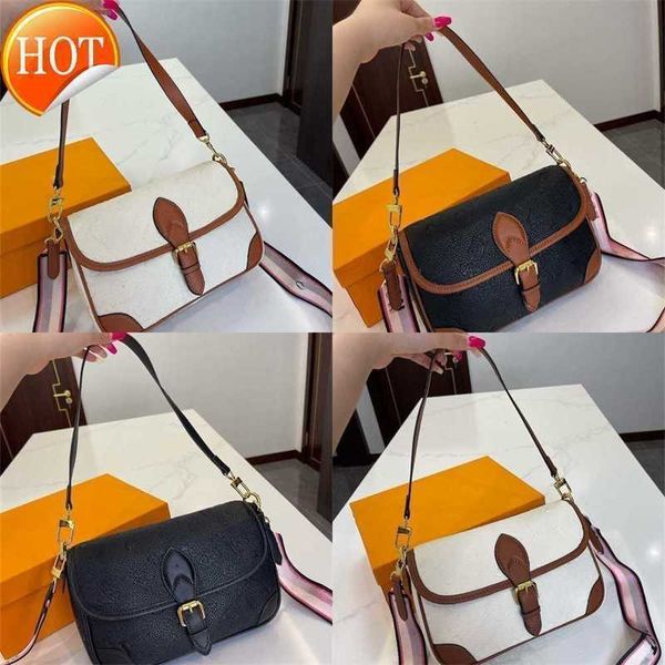 

brand lvvs bag handbags designer bags envelope bag tote bags multifunctional portable 2023 new fashion embossed baguette bag single shoulder