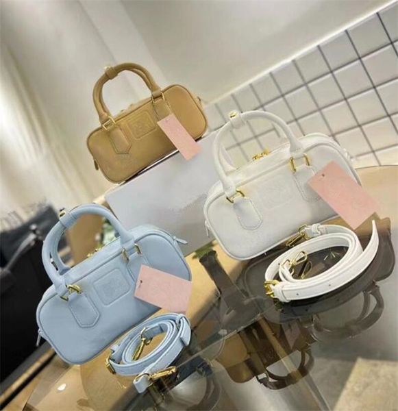 

women's subaxillary bag luxurys designe new style womens handbags shoulder bags cross body purse hobo totes wallet clutch bag